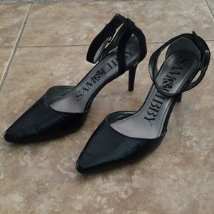 Black high heals